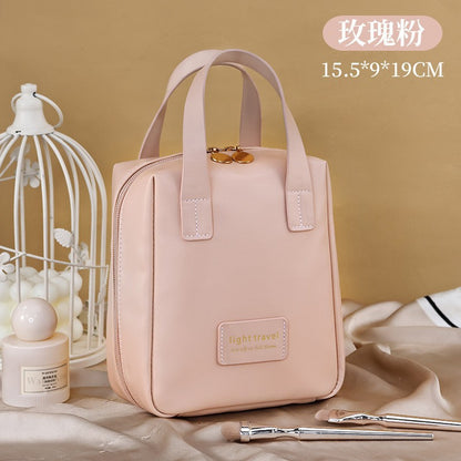 Przenośny kuferek kosmetyczny