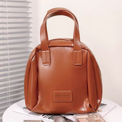 Przenośny kuferek kosmetyczny